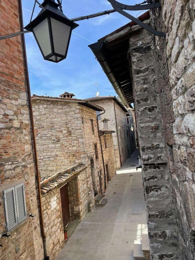 Ferienwohnung Casa La Rosa Gubbio Exterior foto